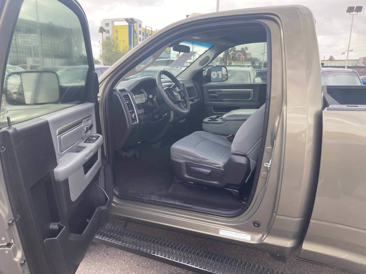 Used 2014 RAM 3500 Tradesman w/ Chrome Appearance Group image 7