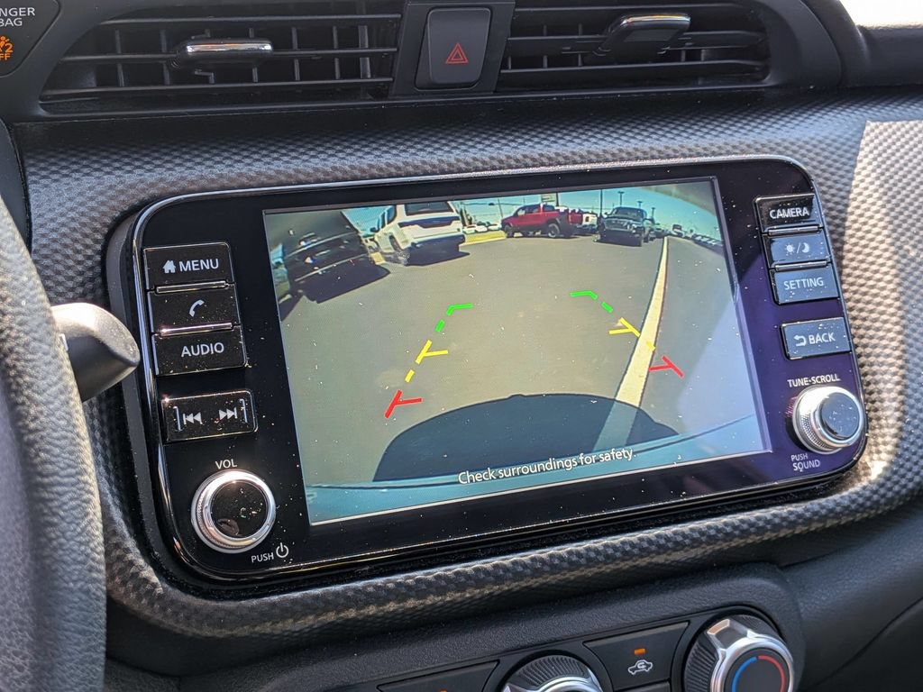 Used 2023 Nissan Kicks SV FWD image 18