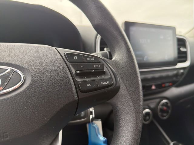 Used 2020 Hyundai Venue SE image 29