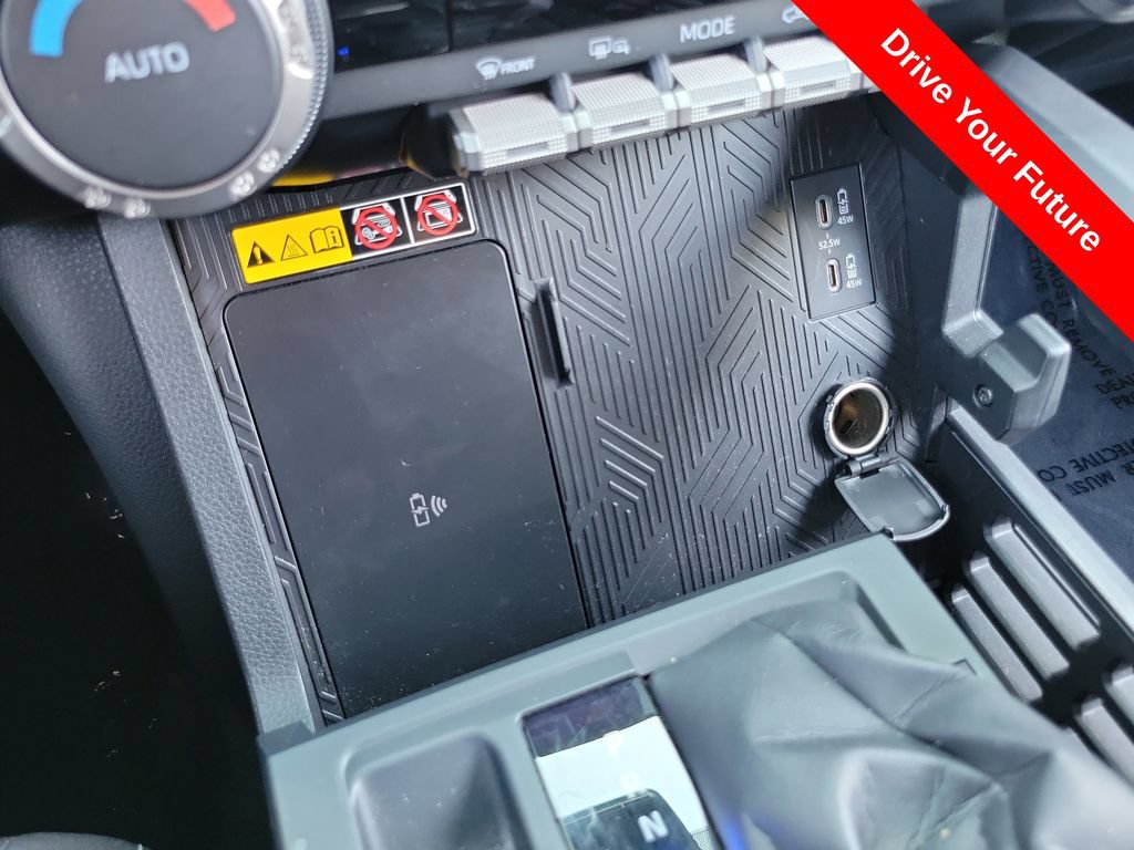 Used 2024 Toyota Tacoma TRD Off-Road w/ TRD Off Road Upgrade Package AWD/4WD image 11