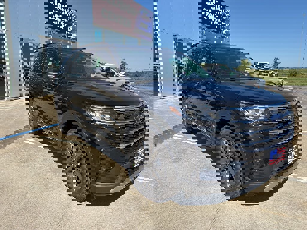 New 2025 Ford Explorer Active w/ Active Comfort Package image 7