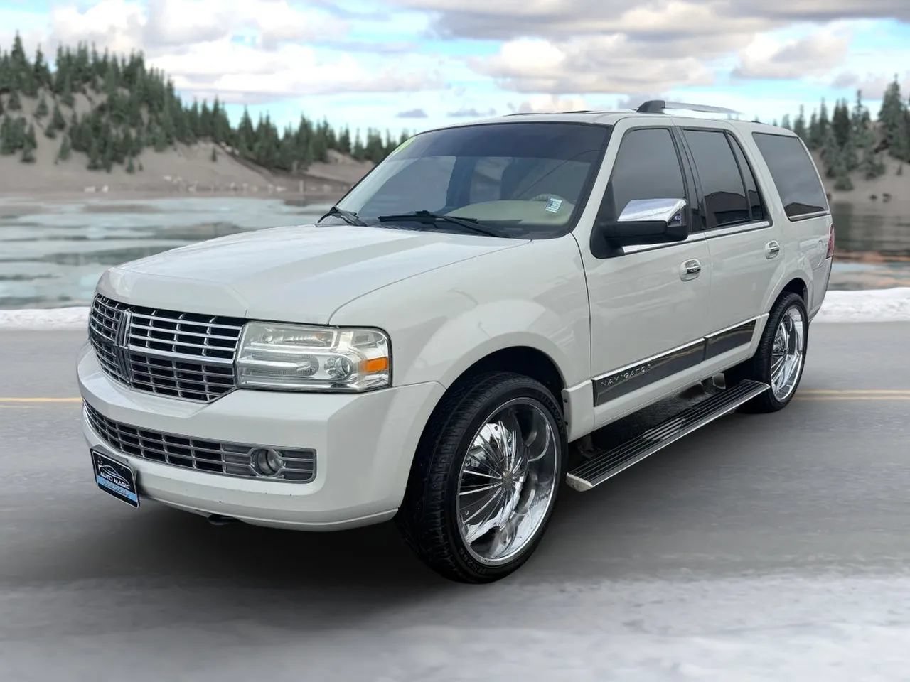 Used 2008 Lincoln Navigator 4WD image 7