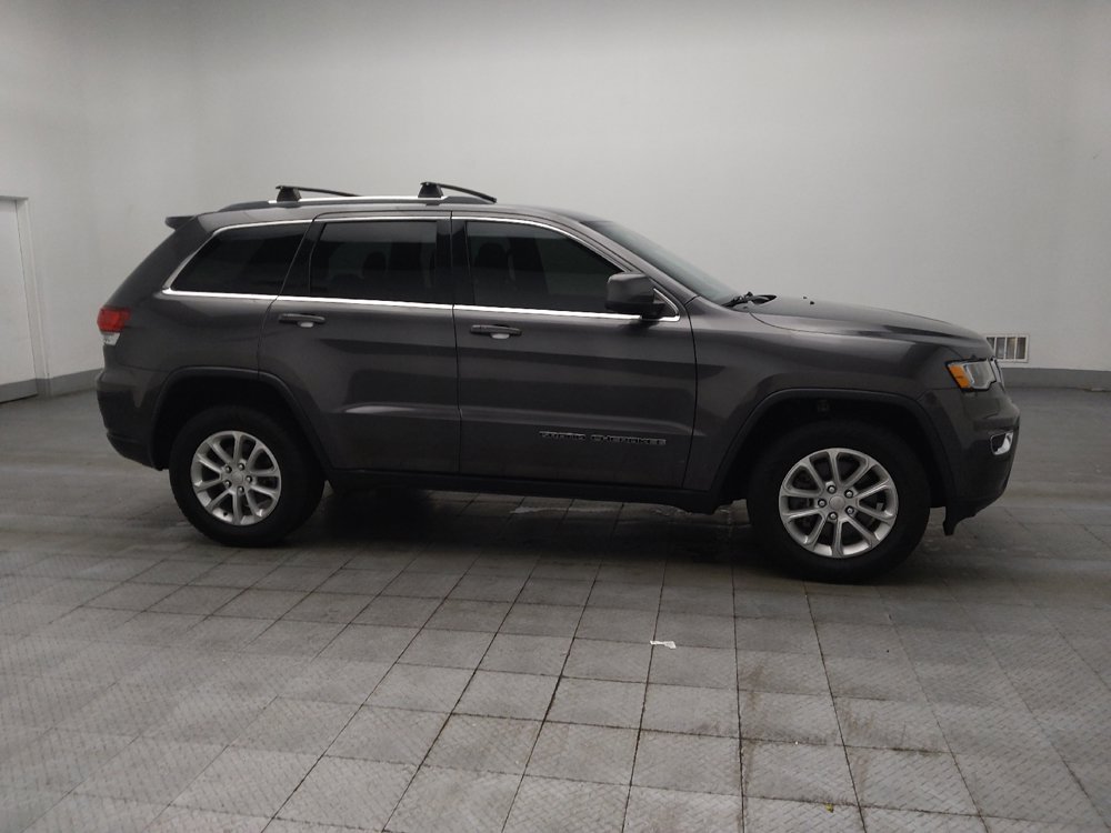 Used 2021 Jeep Grand Cherokee Laredo RWD image 11