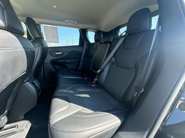 Certified 2023 Jeep Cherokee Altitude Lux AWD/4WD image 24