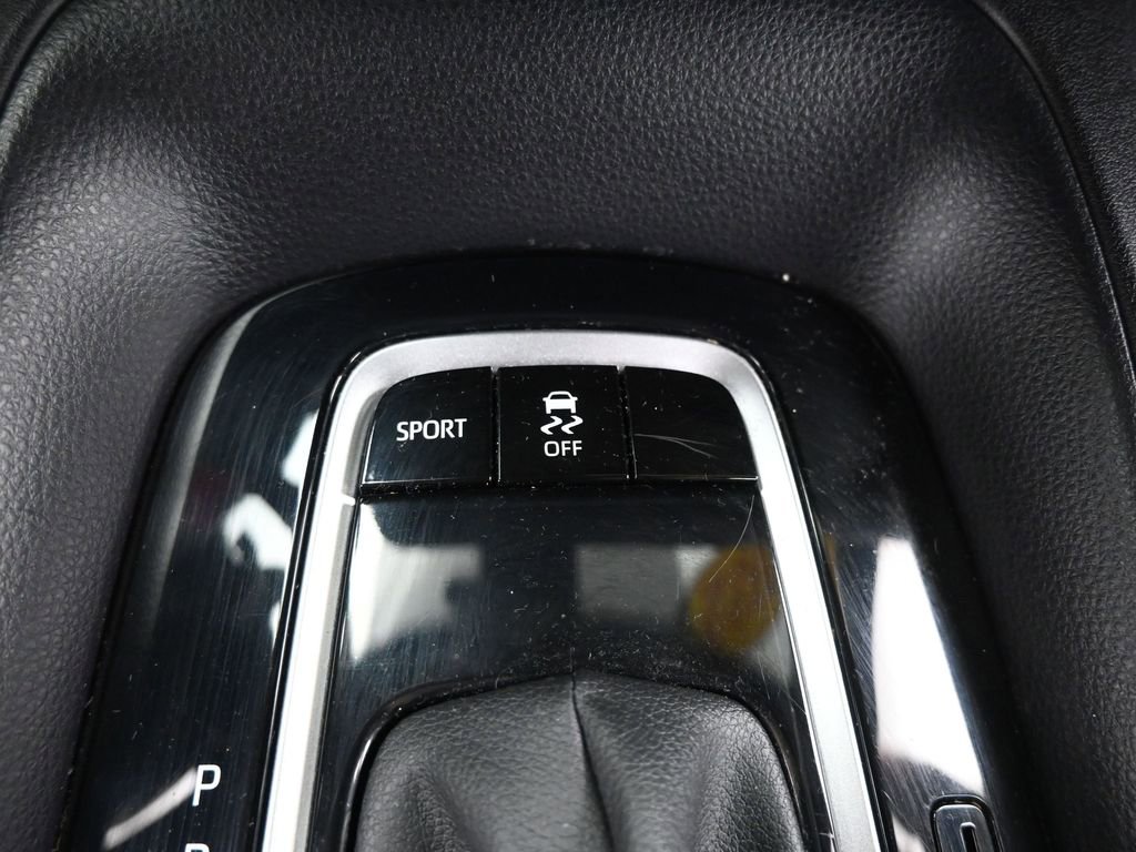 Used 2022 Toyota Corolla SE image 29