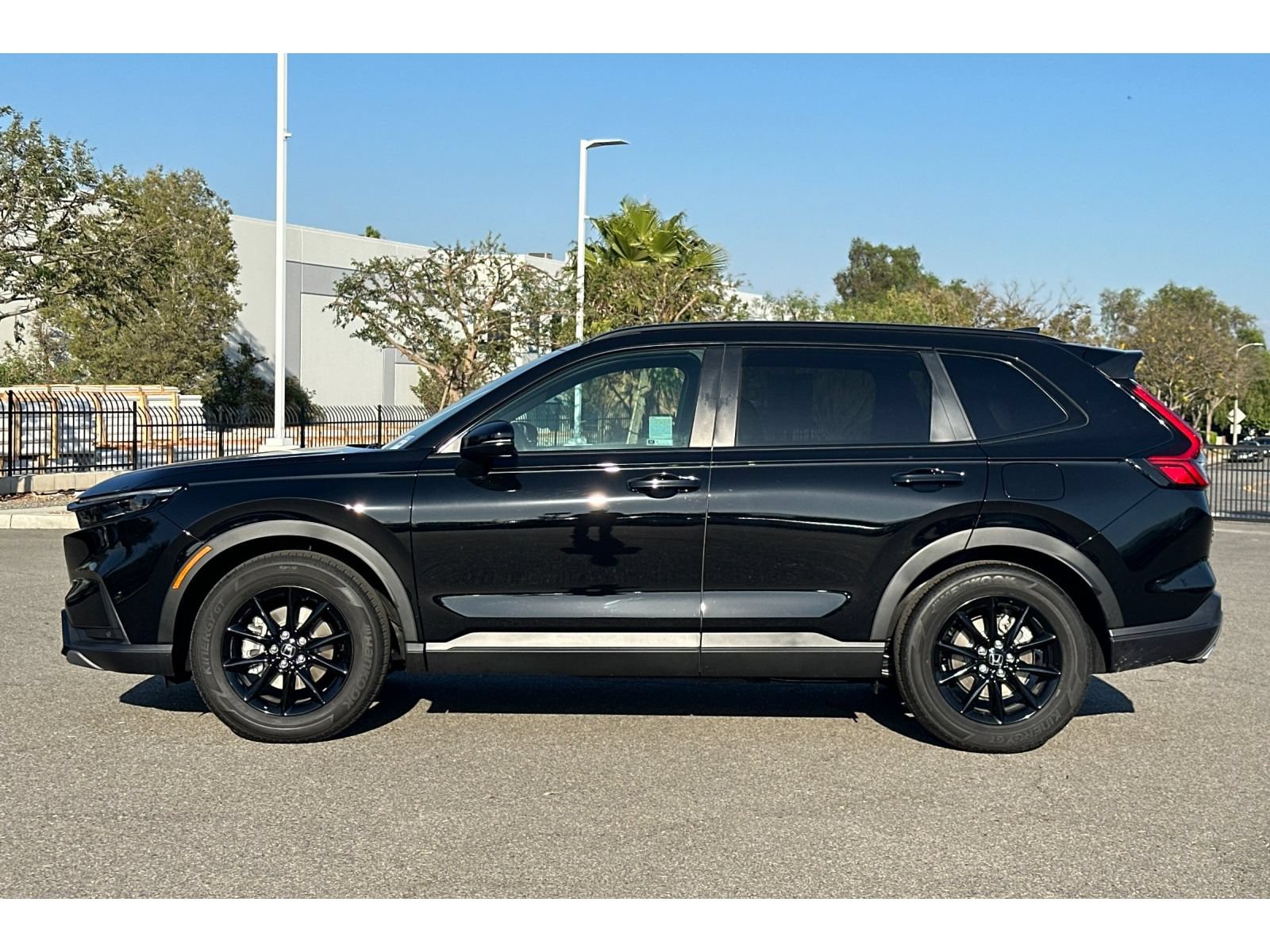 Used 2026 Honda CR-V Sport-L image 2