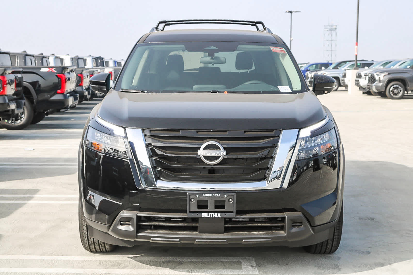 New 2025 Nissan Pathfinder SV FWD image 2