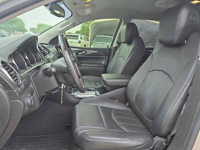 Used 2017 Buick Enclave Leather FWD image 16