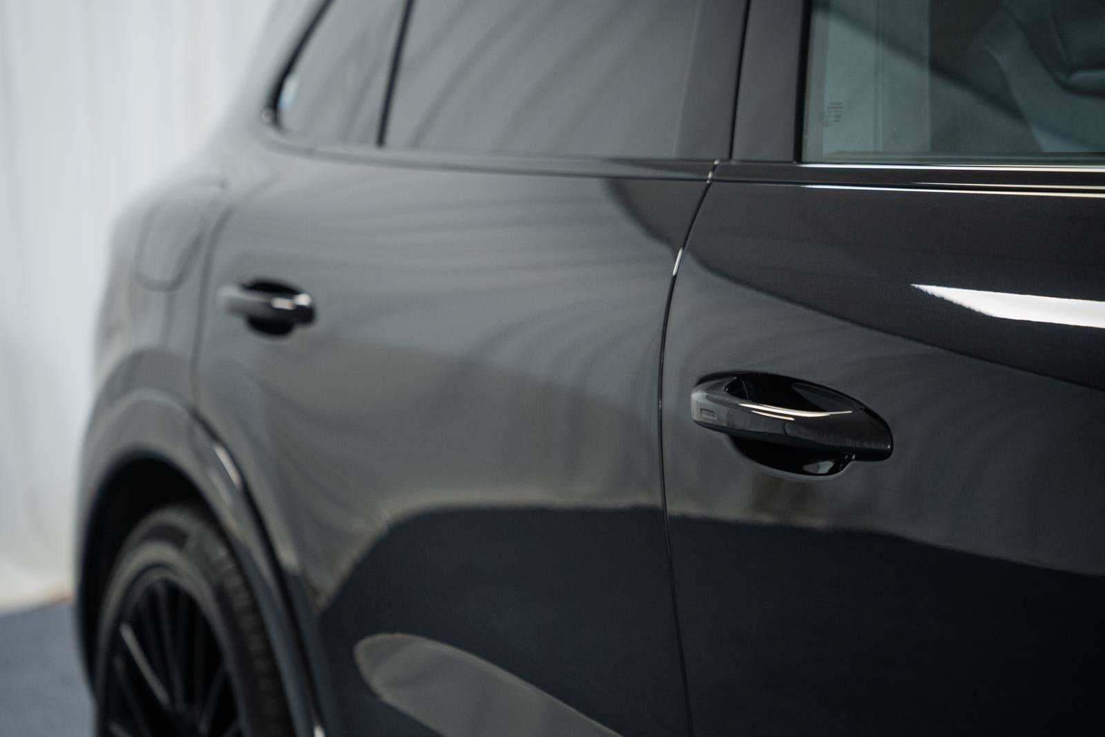 Used 2021 Porsche Cayenne GTS AWD/4WD image 18