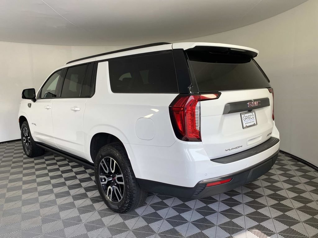 Used 2023 GMC Yukon XL AT4 w/ AT4 Premium Package AWD/4WD image 6