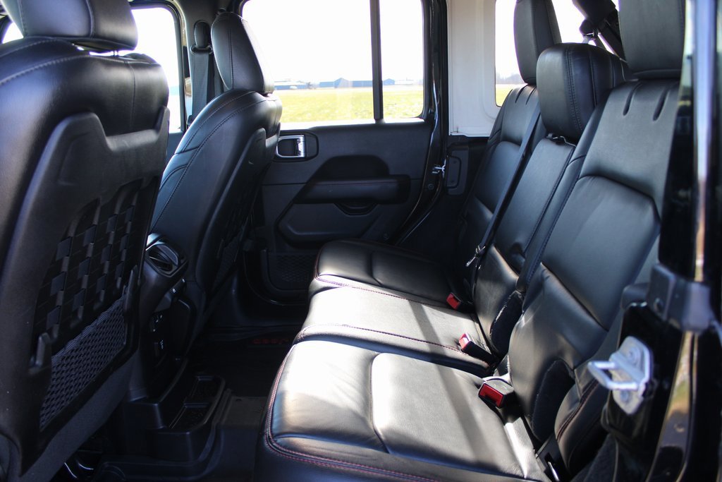 Used 2020 Jeep Wrangler Unlimited Rubicon w/ Uconnect 4C Nav & Sound Group image 27