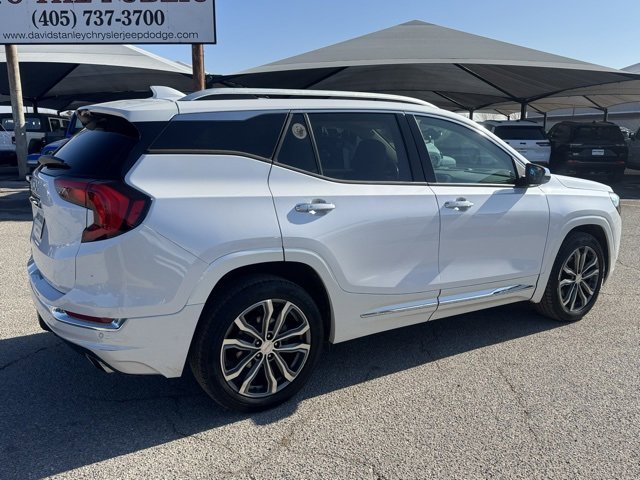 Used 2020 GMC Terrain Denali w/ Denali Premium Package image 6