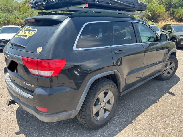 Used 2013 Jeep Grand Cherokee Trailhawk AWD/4WD image 3