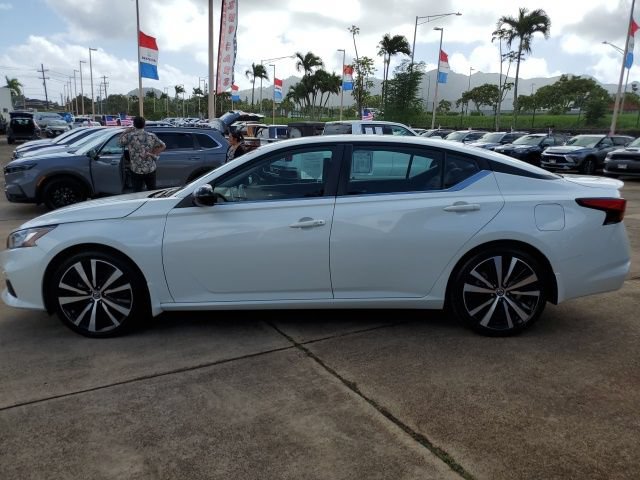Used 2022 Nissan Altima 2.5 SR FWD image 7