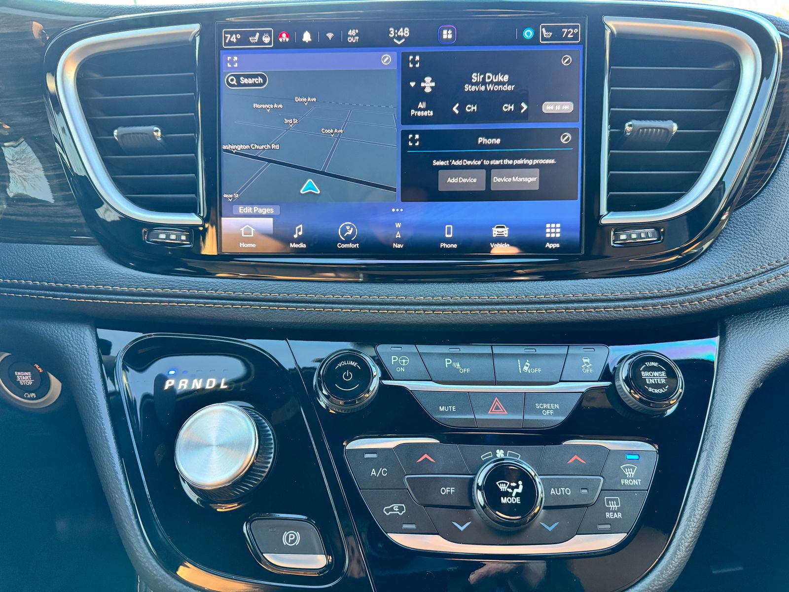 Used 2023 Chrysler Pacifica Pinnacle image 21