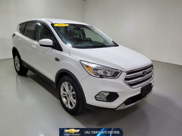 Used 2019 Ford Escape SE image 13