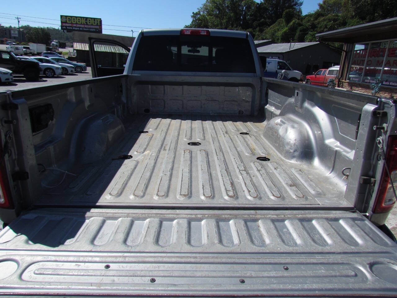 Used 2021 RAM 2500 Tradesman AWD/4WD image 26