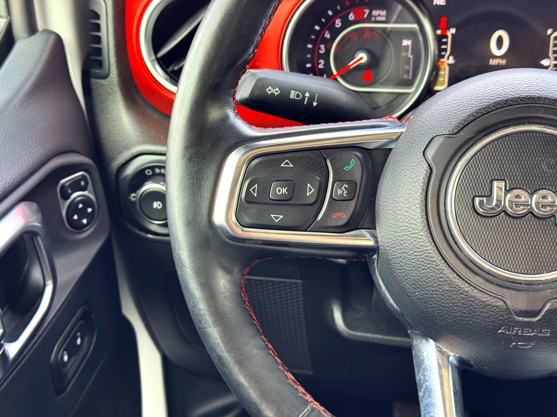 Used 2018 Jeep Wrangler Unlimited Rubicon image 23