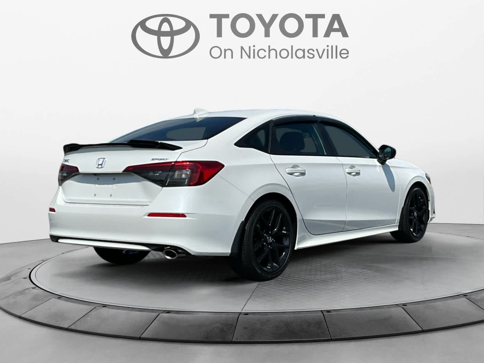 Used 2022 Honda Civic Sport image 5