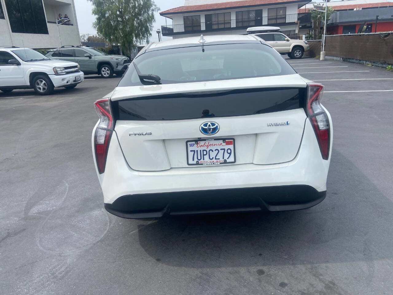 Used 2016 Toyota Prius Three Touring w/ Preferred Accessory Package image 10