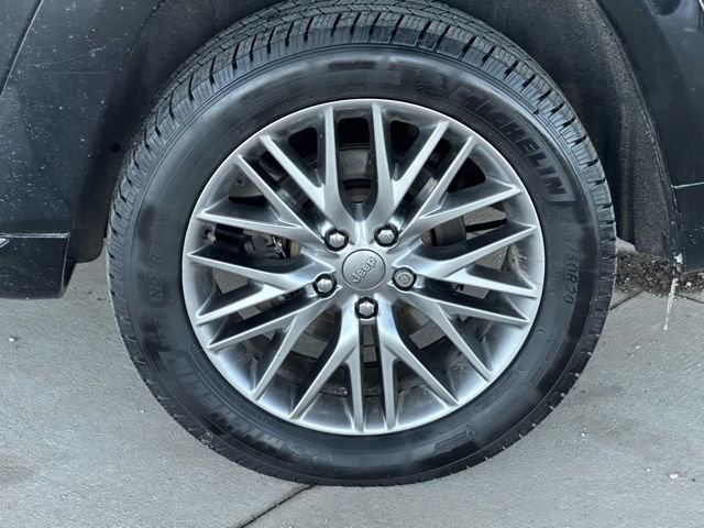 Used 2018 Jeep Grand Cherokee Summit w/ Platinum Series Group image 14