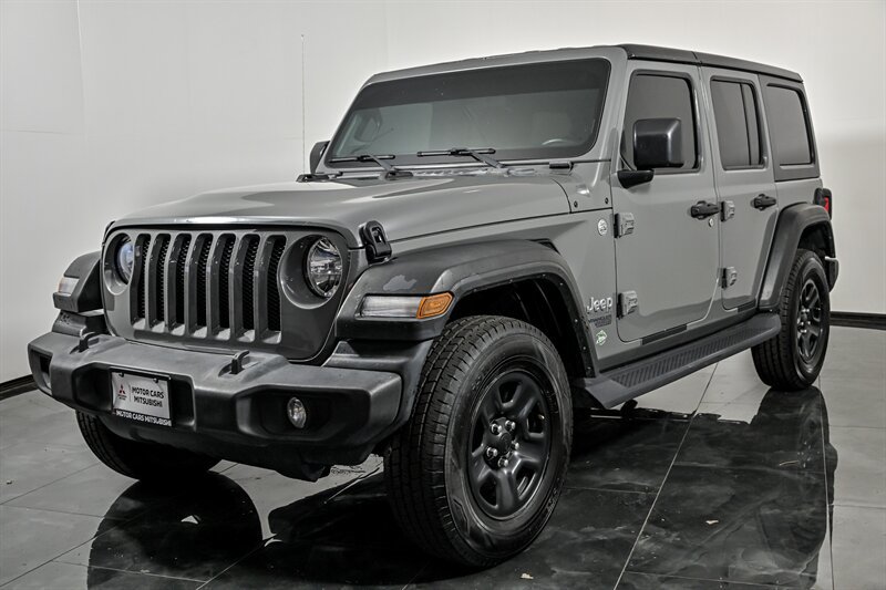 Used 2019 Jeep Wrangler Unlimited Sport AWD/4WD image 5