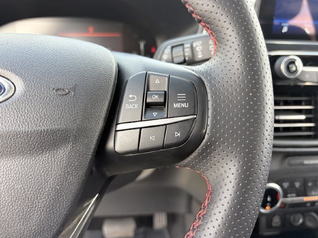 Used 2025 Ford Escape ST-Line Select AWD/4WD image 23
