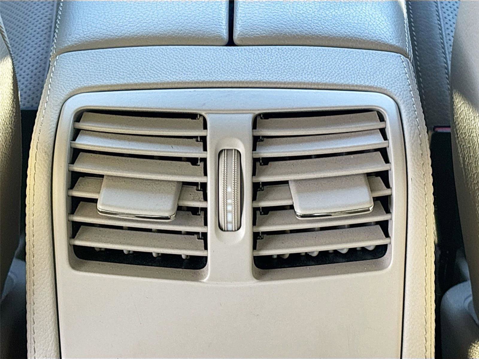 Used 2016 Mercedes-Benz CLS 550 4MATIC image 29