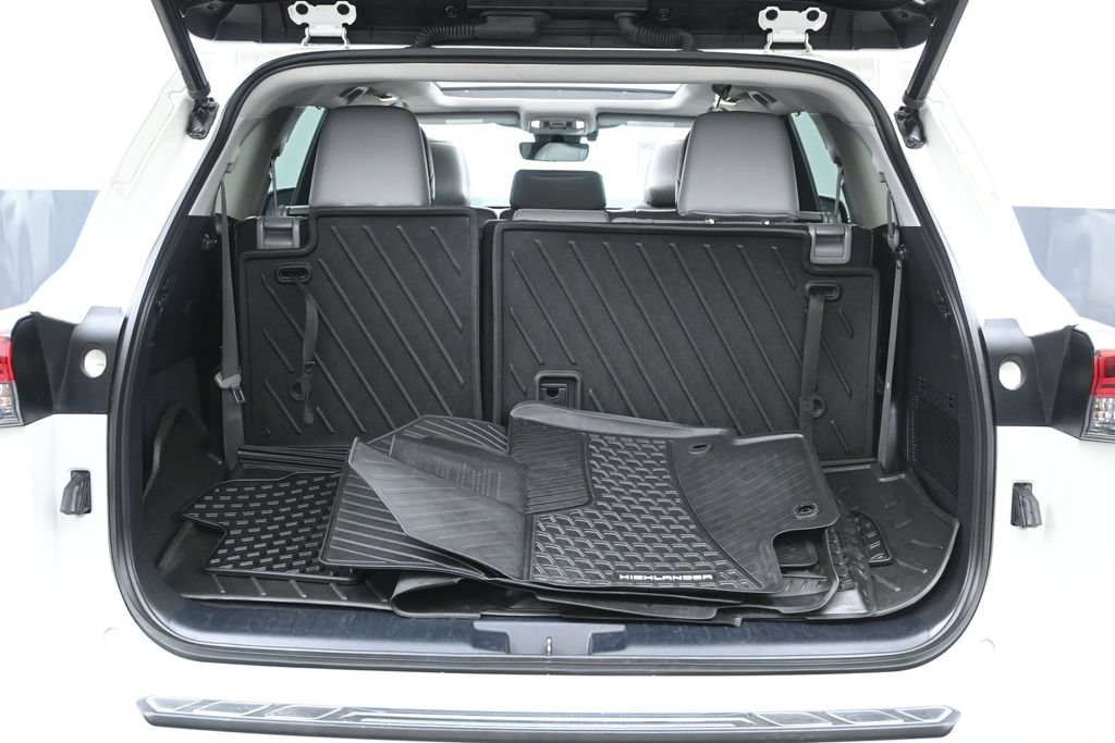 Used 2021 Toyota Highlander Limited AWD/4WD image 8