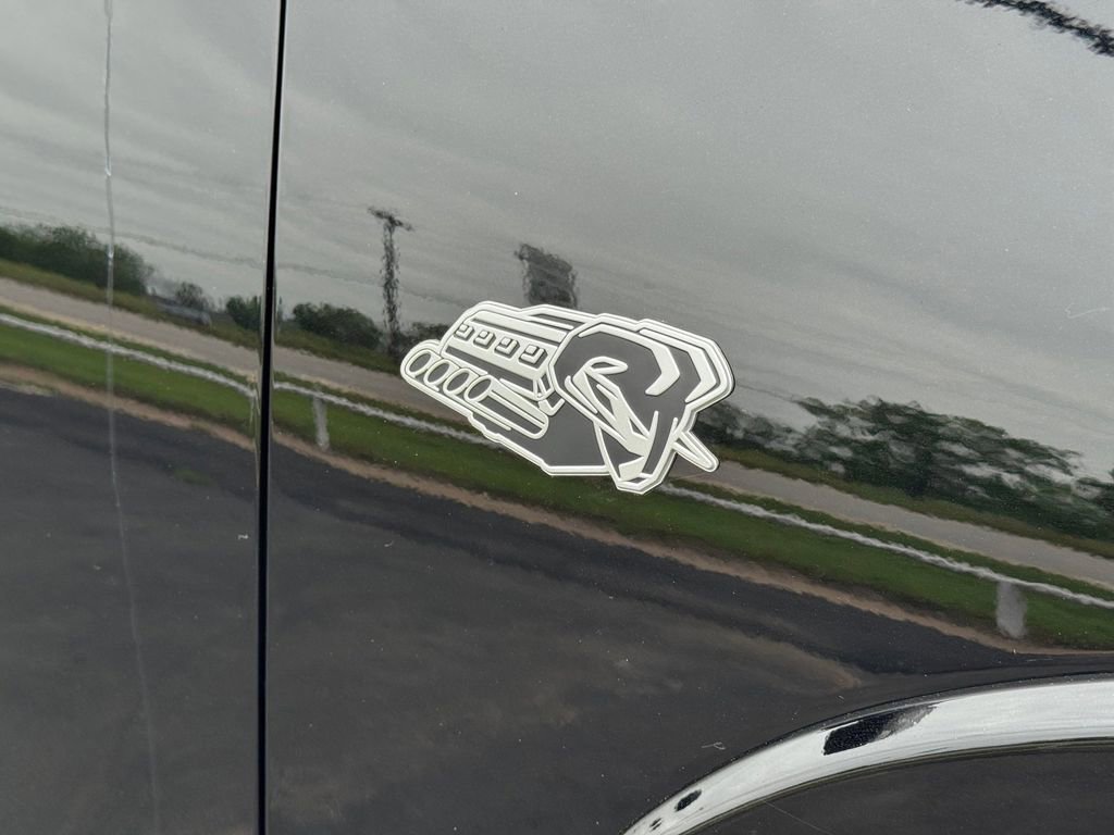 Used 2026 RAM 1500 Limited AWD/4WD image 11