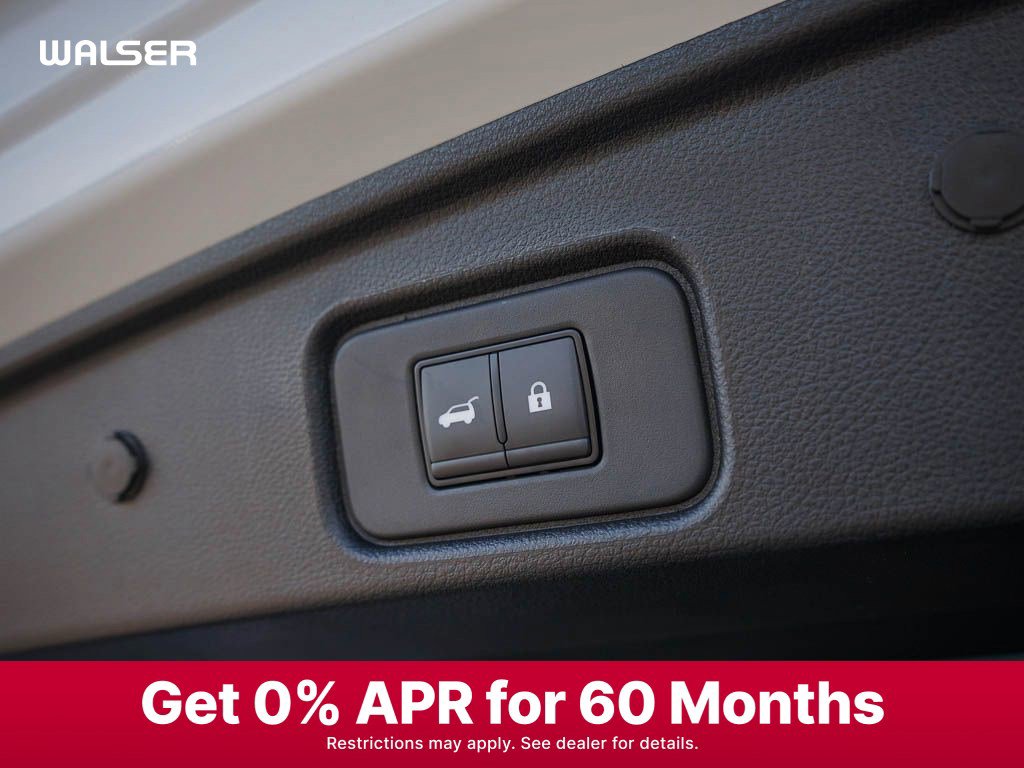 New 2025 Nissan Pathfinder Platinum w/ Cargo Package image 9