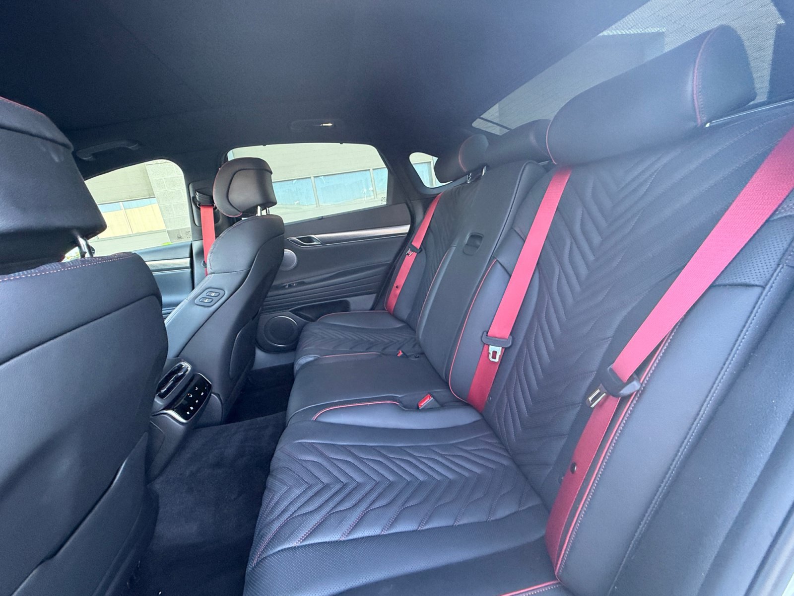 Used 2025 Genesis G80 3.5T Sport AWD/4WD image 17