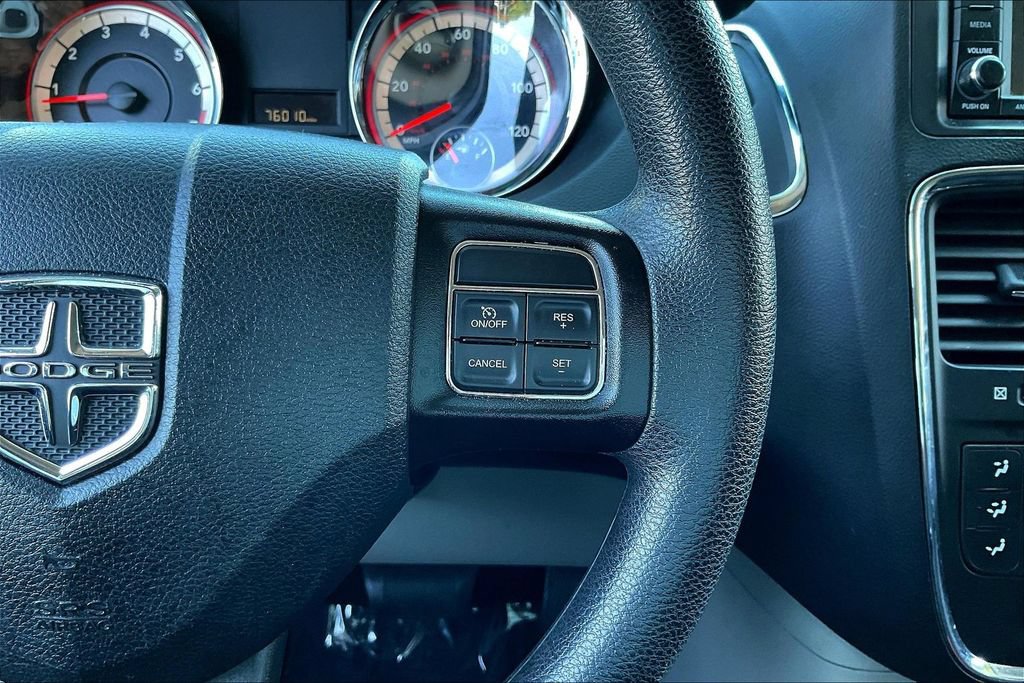 Used 2019 Dodge Grand Caravan SE FWD image 11