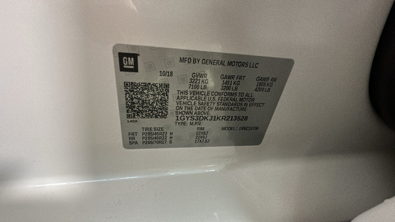 Used 2019 Cadillac Escalade Platinum RWD image 12