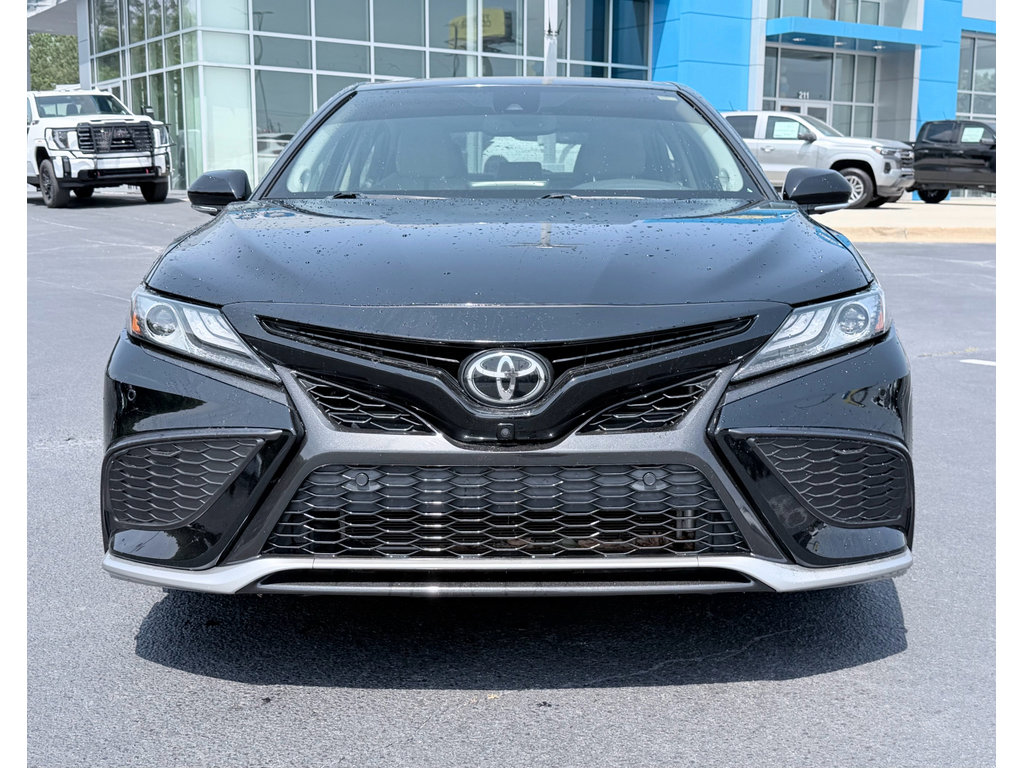 Used 2021 Toyota Camry XSE w/ Navigation Package FWD image 3