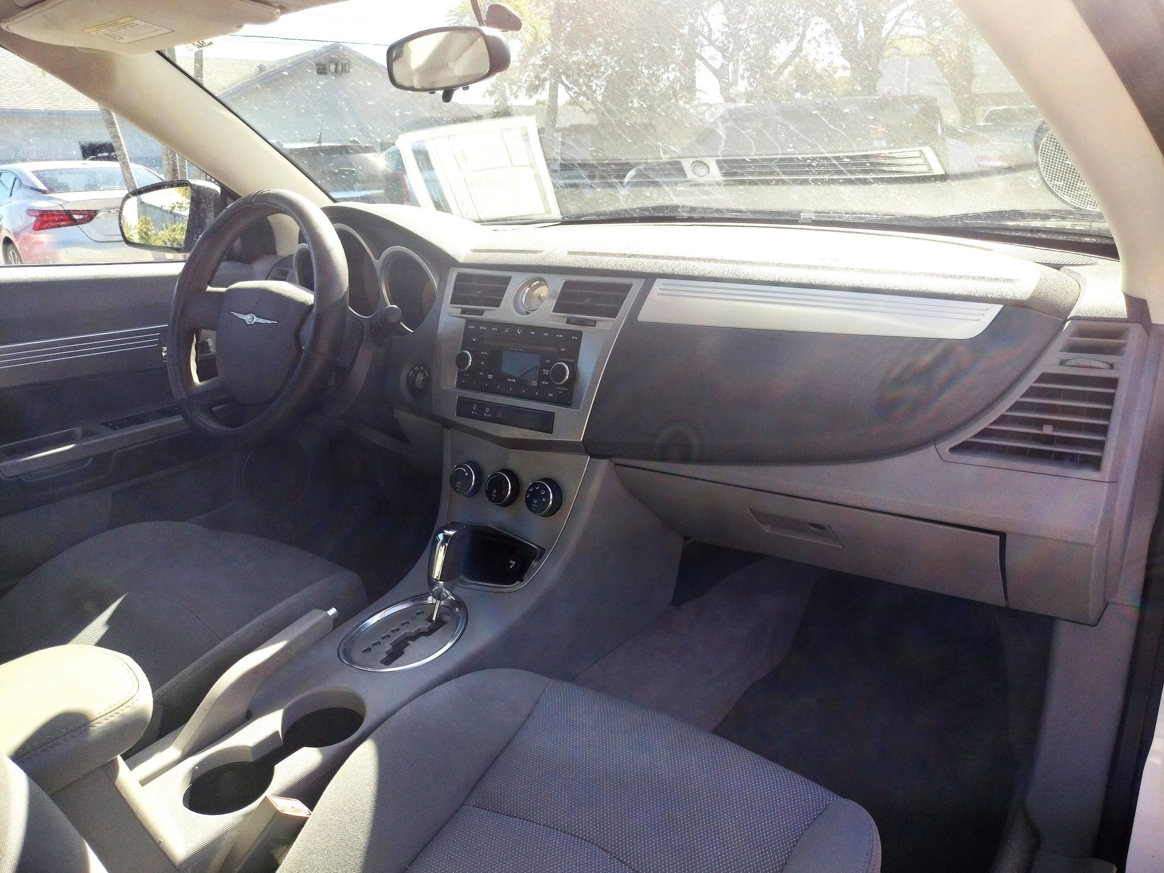 Used 2008 Chrysler Sebring Touring image 16