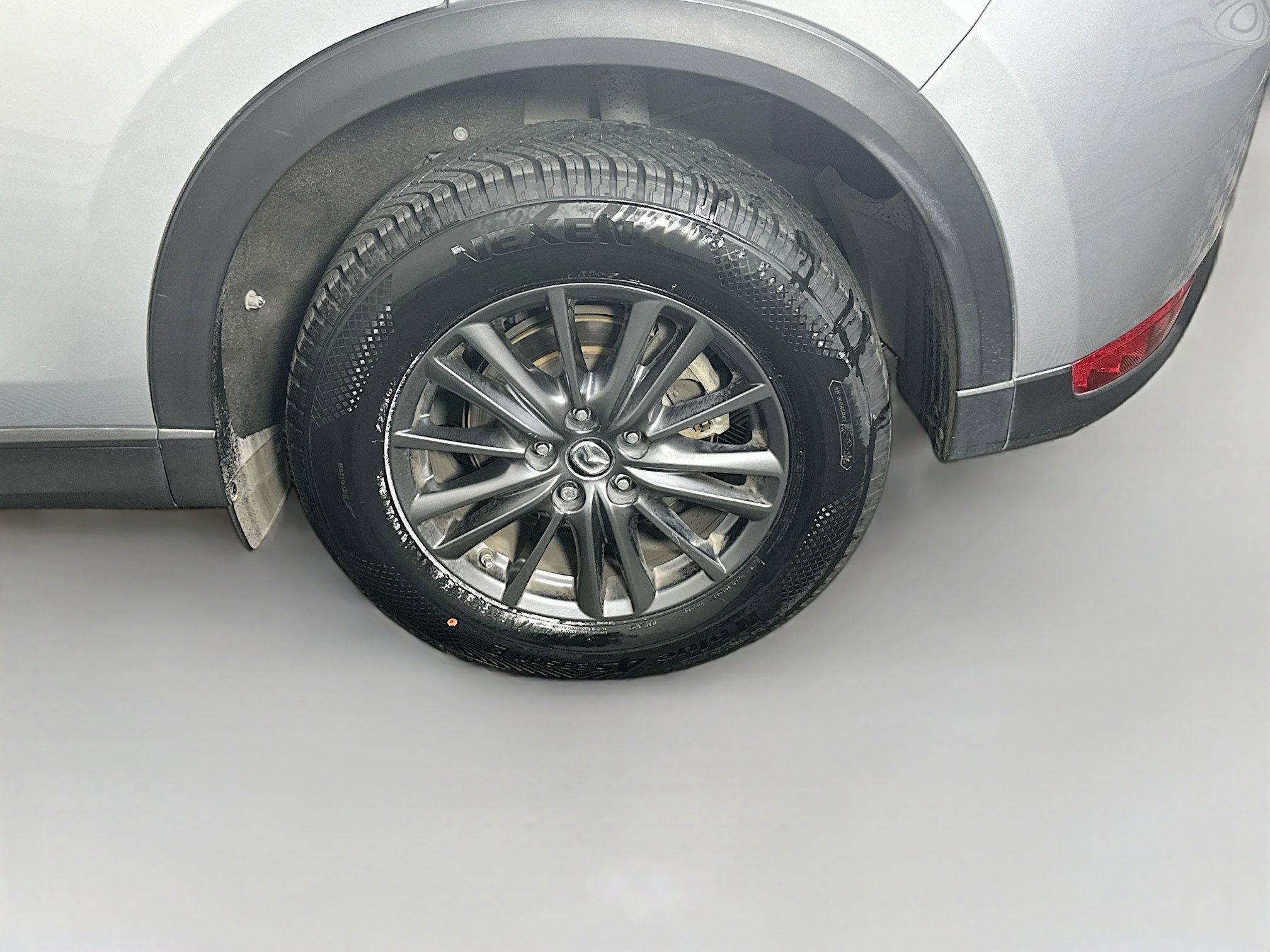 Used 2020 MAZDA CX-5 Touring FWD image 11