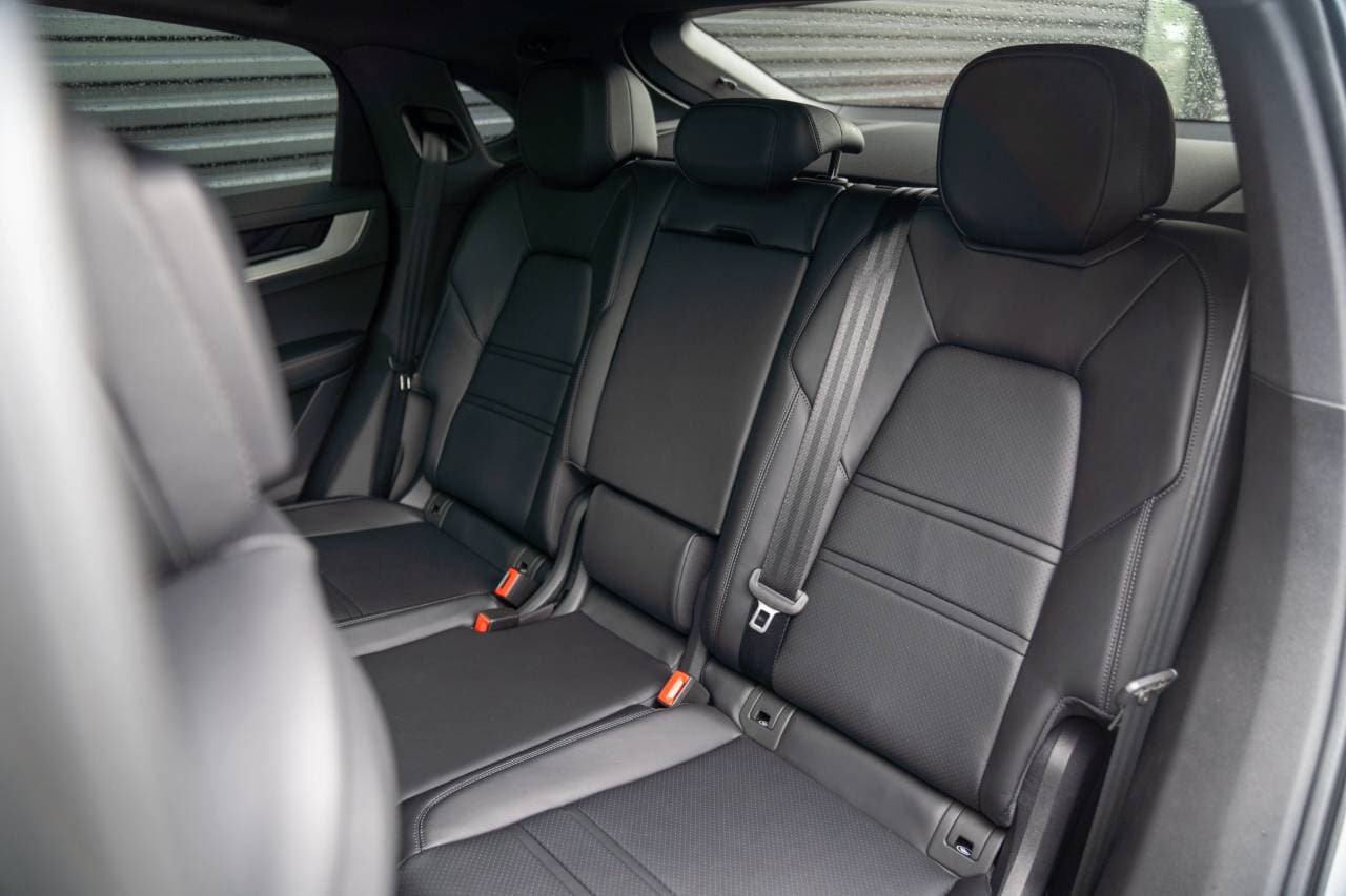 New 2026 Porsche Cayenne S AWD/4WD image 30