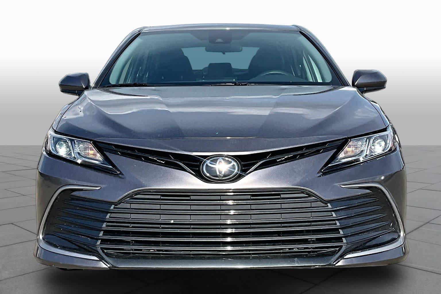 Used 2024 Toyota Camry LE FWD image 6