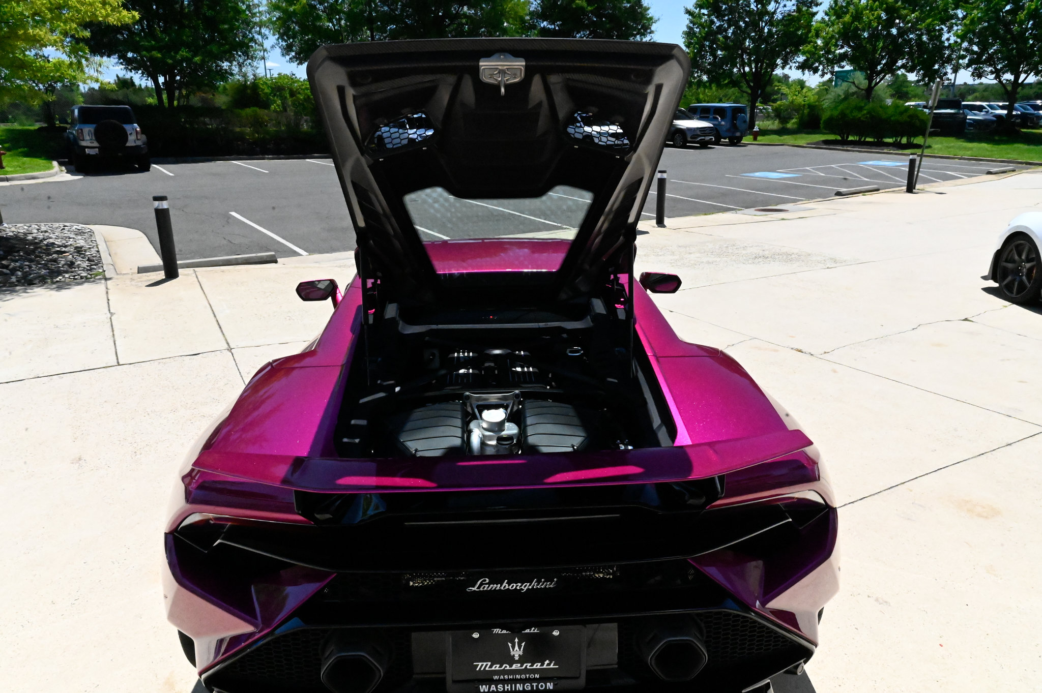 Used 2024 Lamborghini Huracan Tecnica RWD image 33