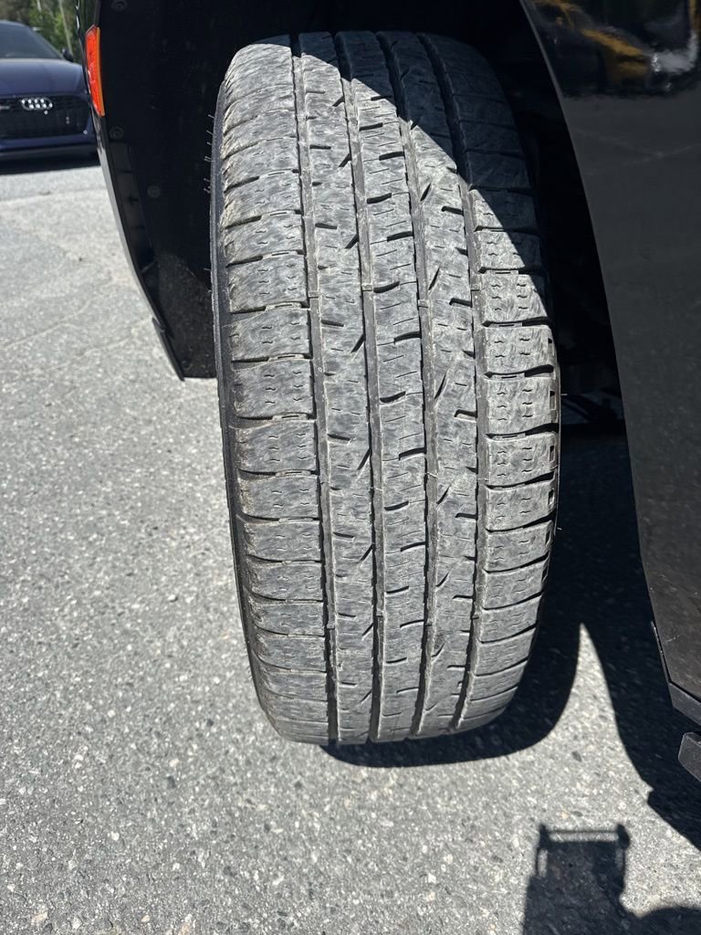 Used 2022 GMC Yukon XL Denali w/ Max Trailering Package AWD/4WD image 37