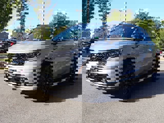 Used 2022 Kia Sorento SX
