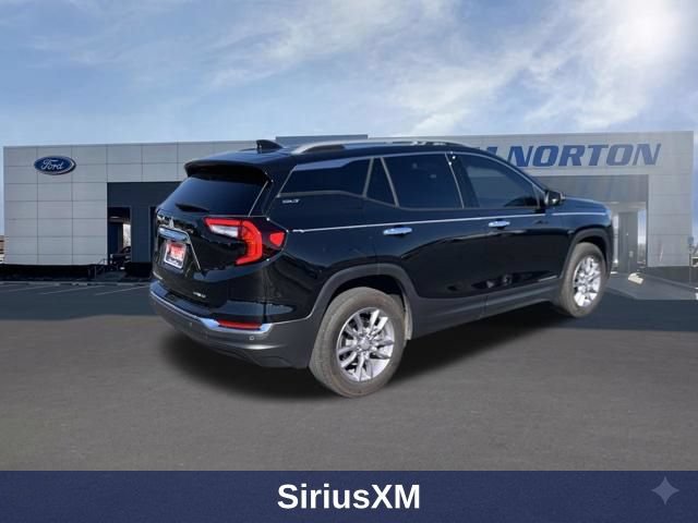 Used 2024 GMC Terrain SLT AWD/4WD image 9