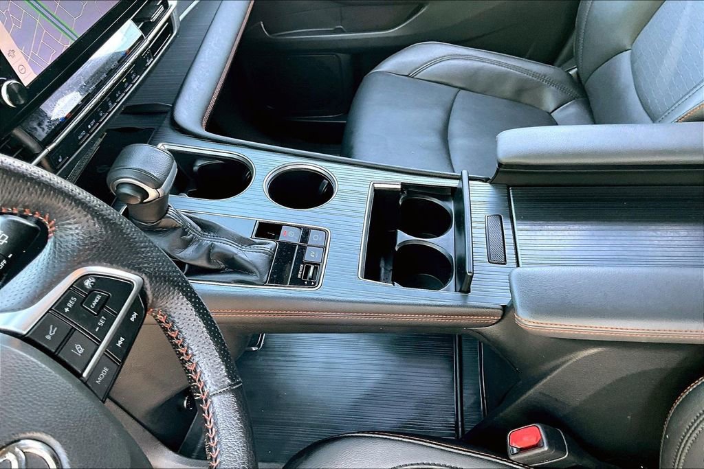 Used 2021 Toyota Sienna XSE w/ XSE Plus Package FWD image 15