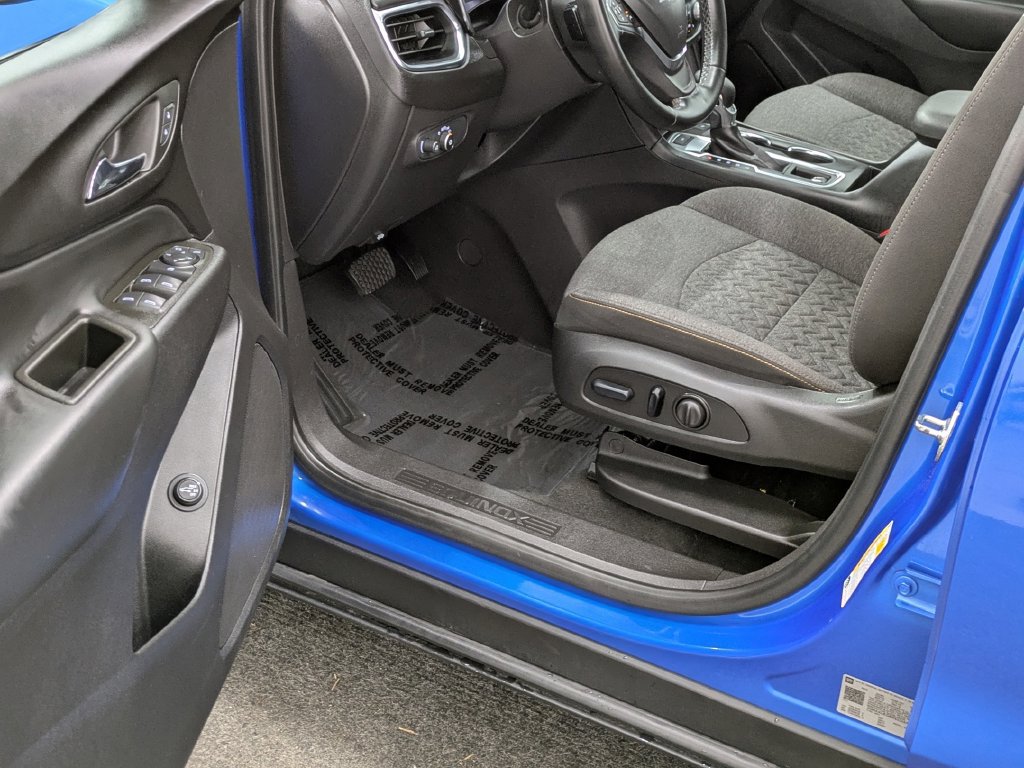 Used 2024 Chevrolet Equinox LT AWD/4WD image 33