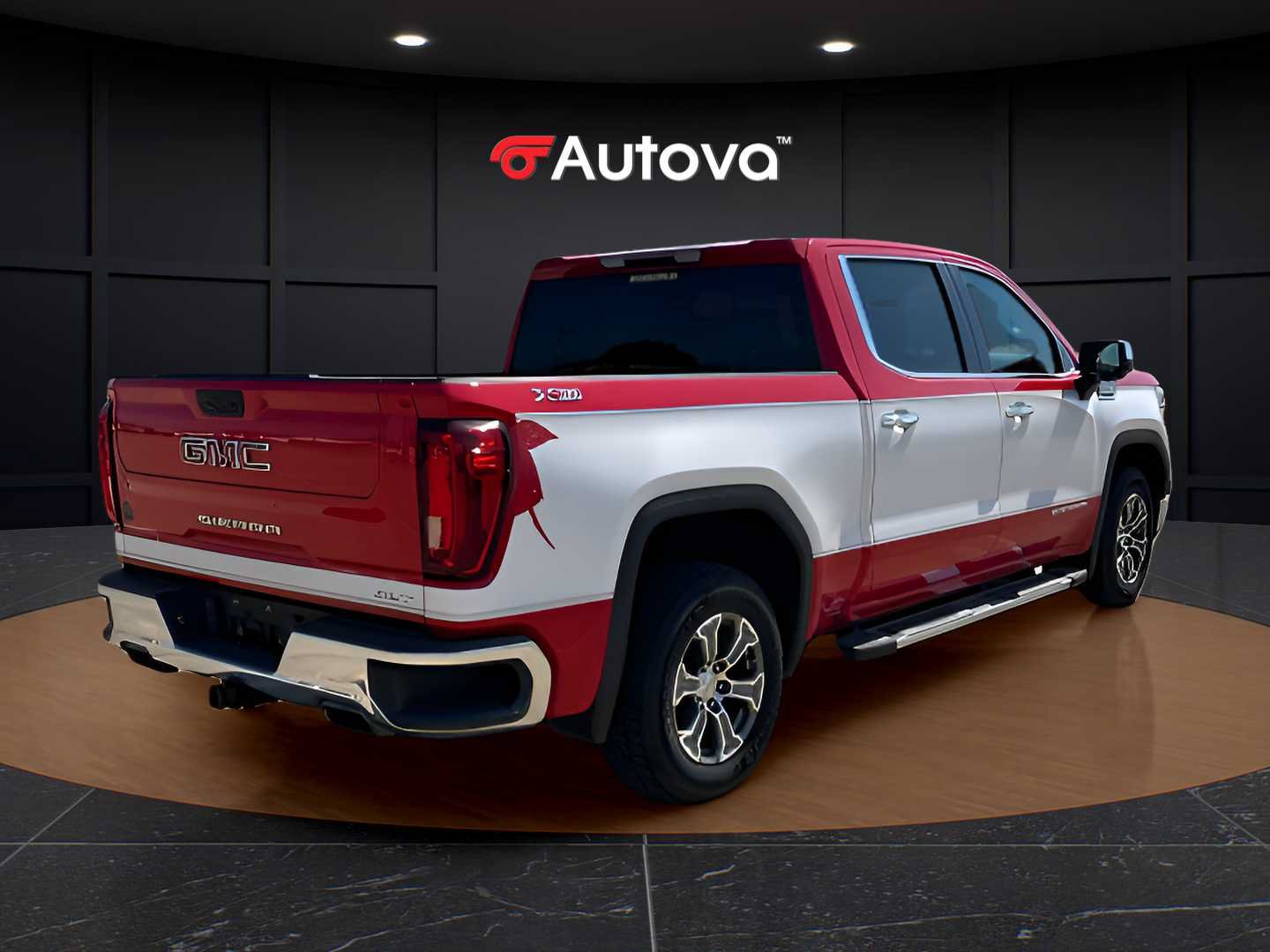 Used 2021 GMC Sierra 1500 SLT w/ X31 Off-Road Package AWD/4WD image 3