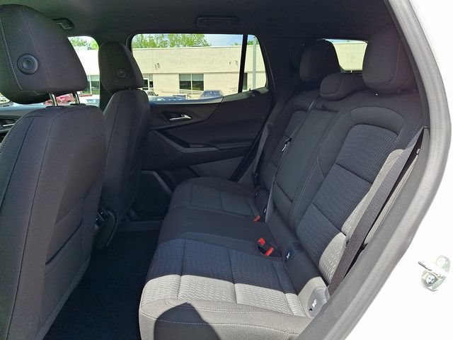 Used 2025 Chevrolet Equinox LT AWD/4WD image 12
