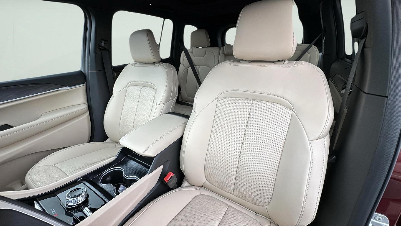New 2025 Jeep Grand Cherokee Limited w/ Luxury Tech Group II AWD/4WD image 14
