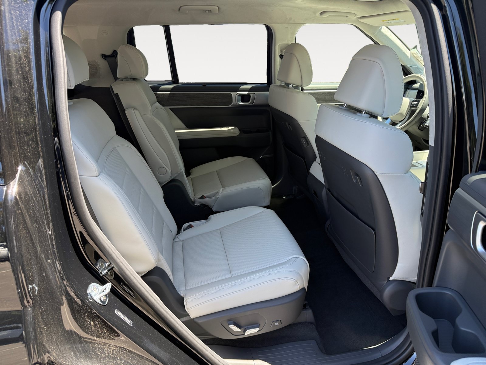 New 2026 Hyundai Santa Fe Calligraphy AWD/4WD image 18
