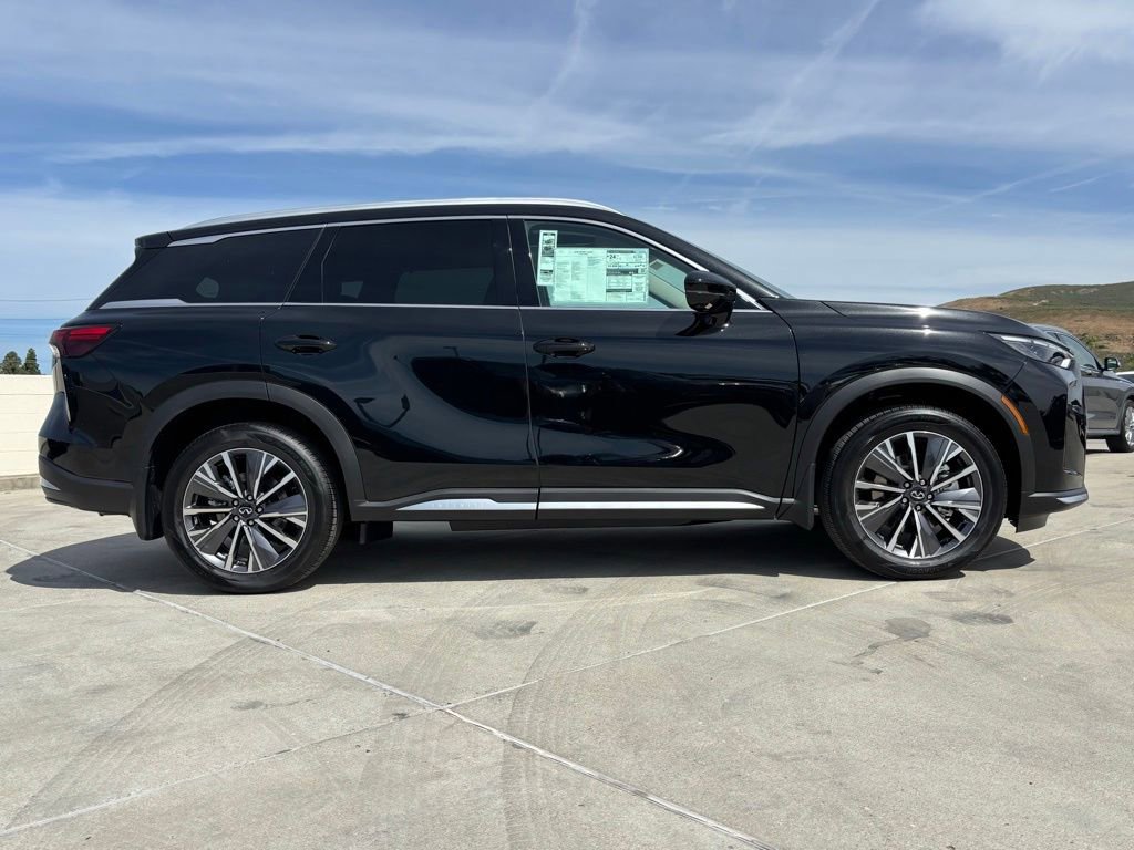 New 2026 INFINITI QX60 Luxe AWD/4WD image 2